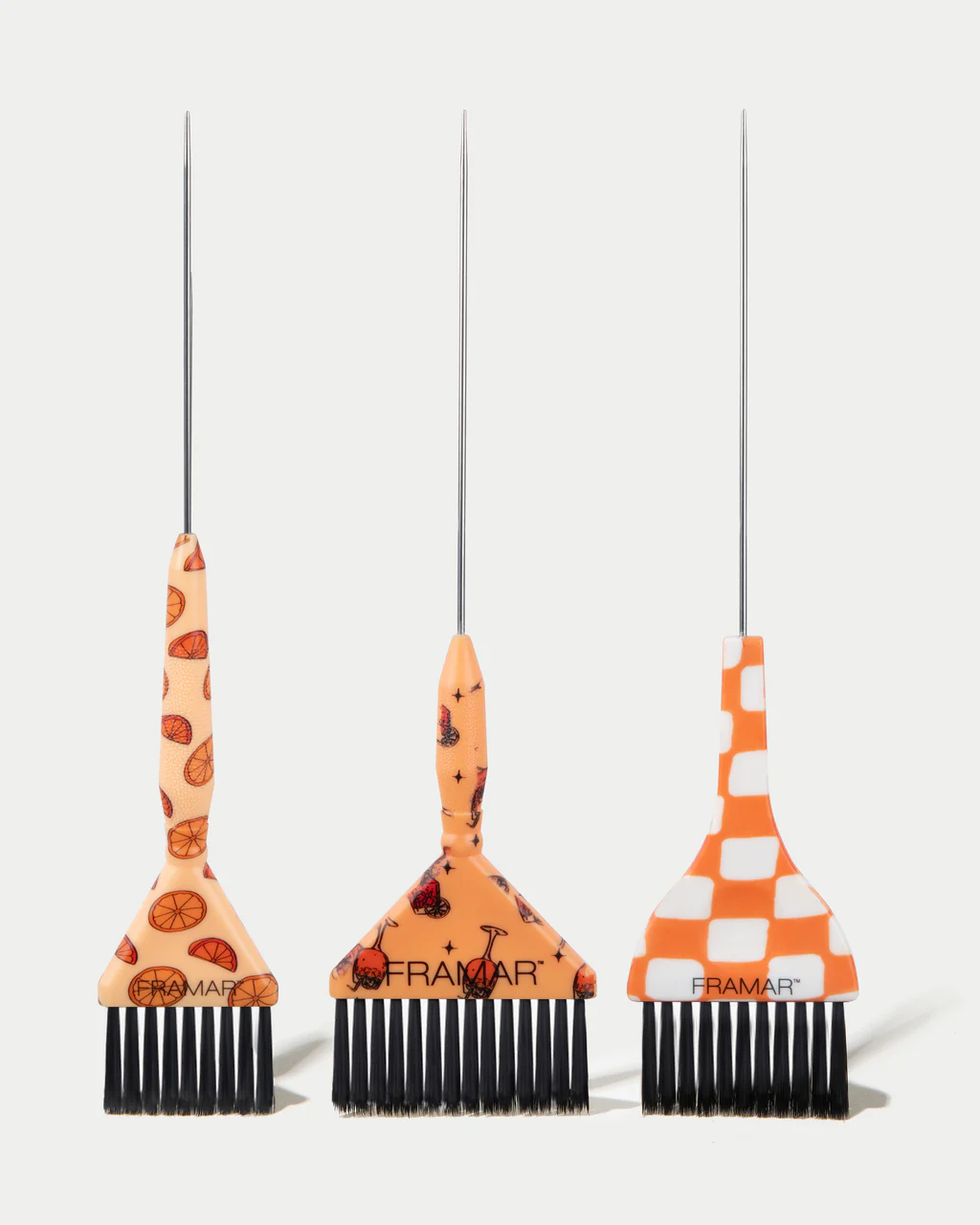 FRAMAR PUTTIN\' ON THE SPRTIZ PIN TAIL BRUSH SET 3PK